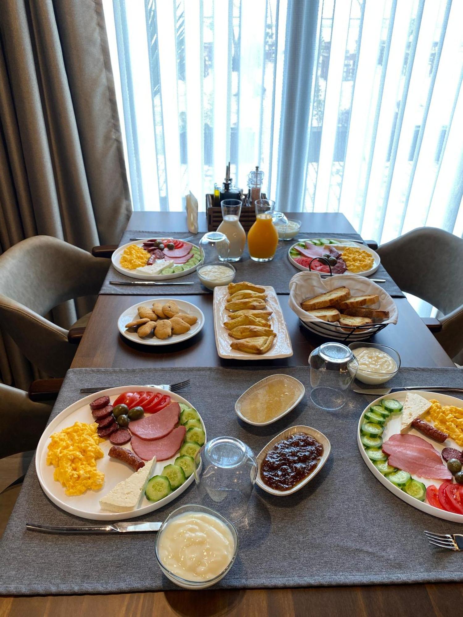 Hotel Flaer Шкодер Екстер'єр фото