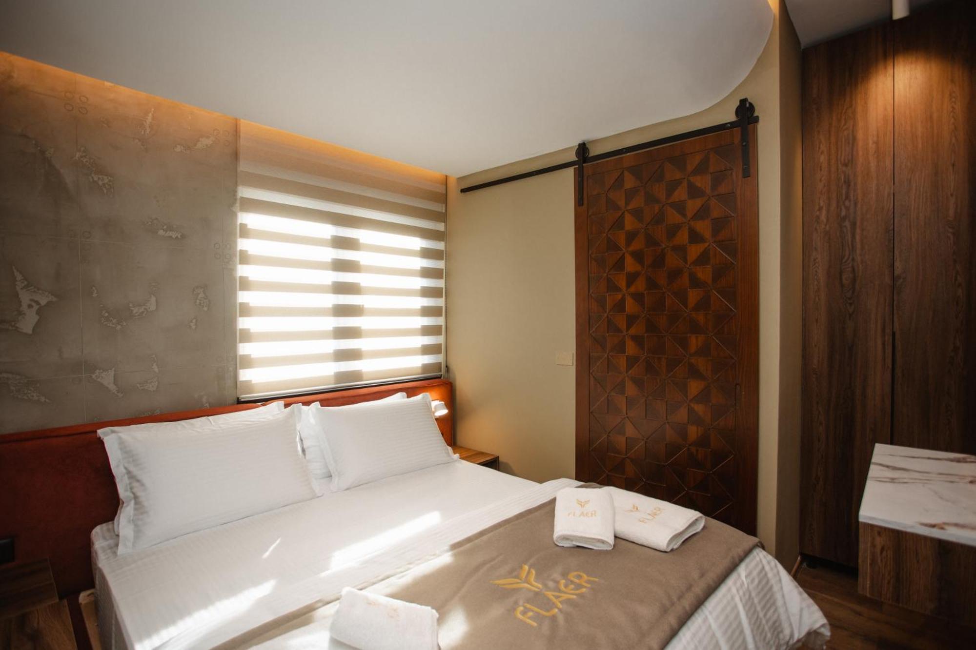 Hotel Flaer Шкодер Екстер'єр фото