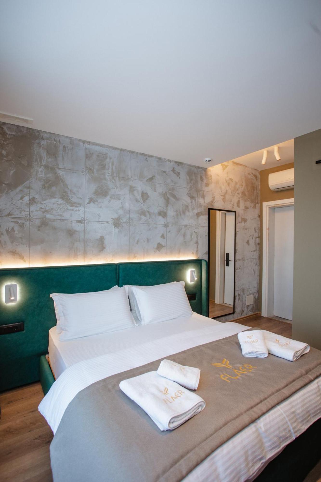 Hotel Flaer Шкодер Екстер'єр фото